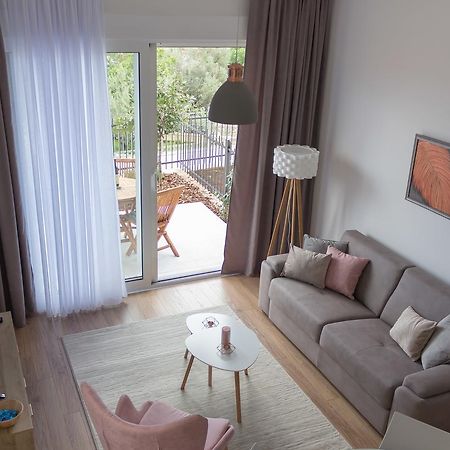 Apartment Soleada Vida แฮร์เซ็ก-โนวี ภายนอก รูปภาพ