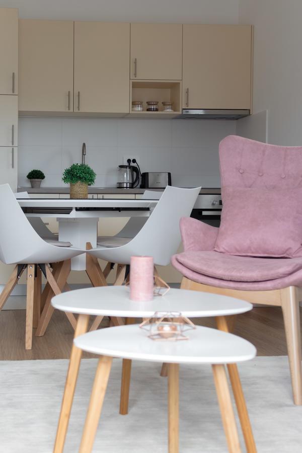 Apartment Soleada Vida แฮร์เซ็ก-โนวี ภายนอก รูปภาพ